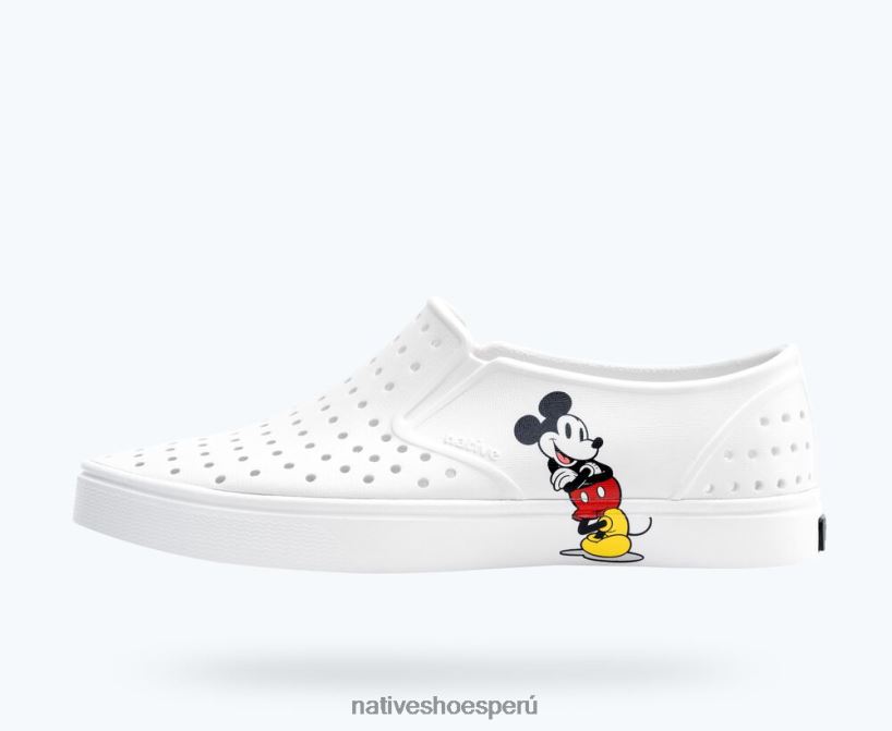 concha blanca/ mickey de pie
